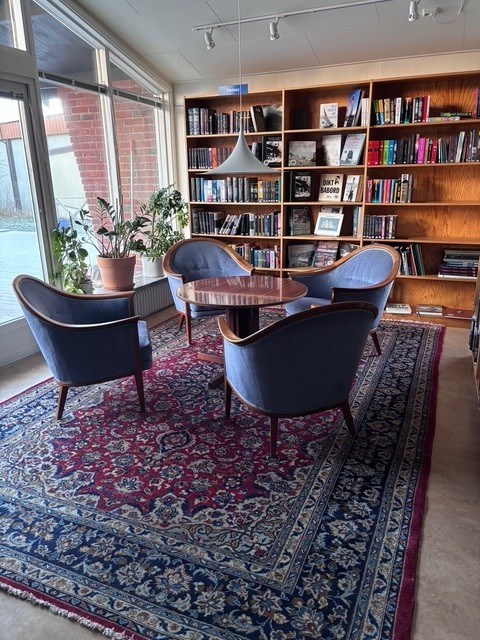 Bibliotek på Rosenhill.