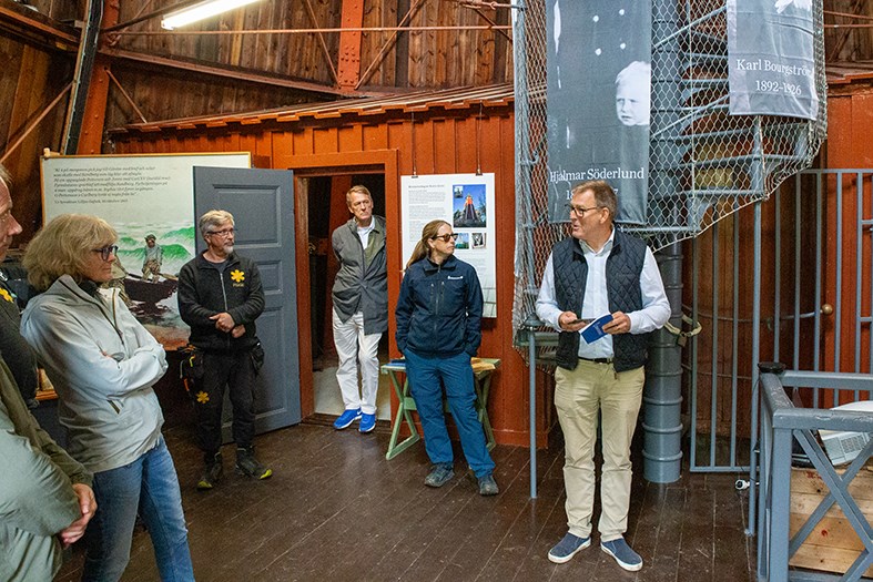 GD Erik Eklund invigningstalade i fyren.